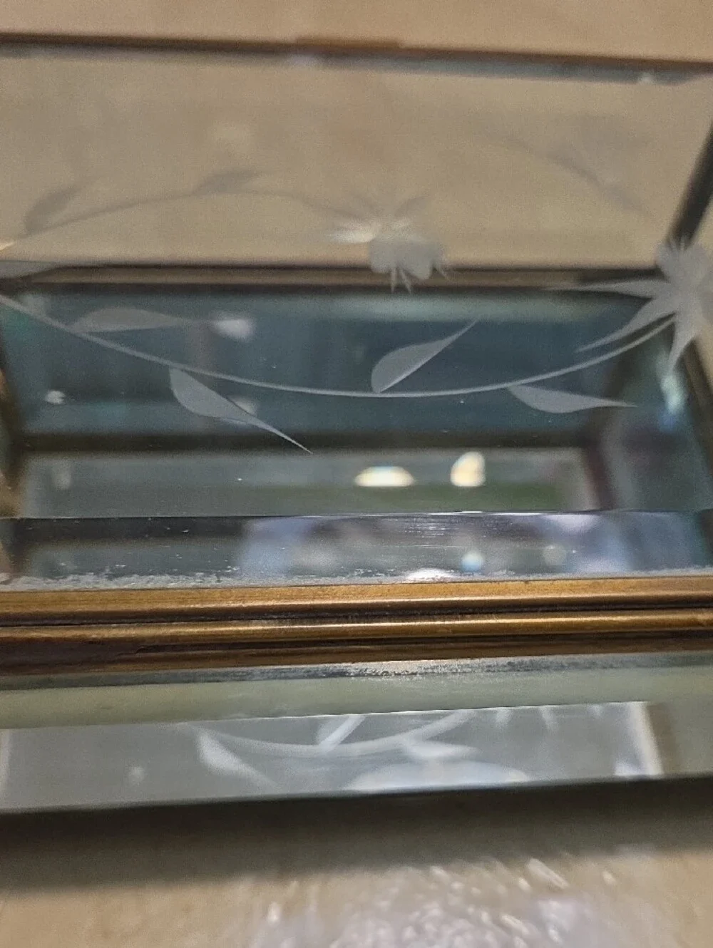 Unique Vintage elegant clear